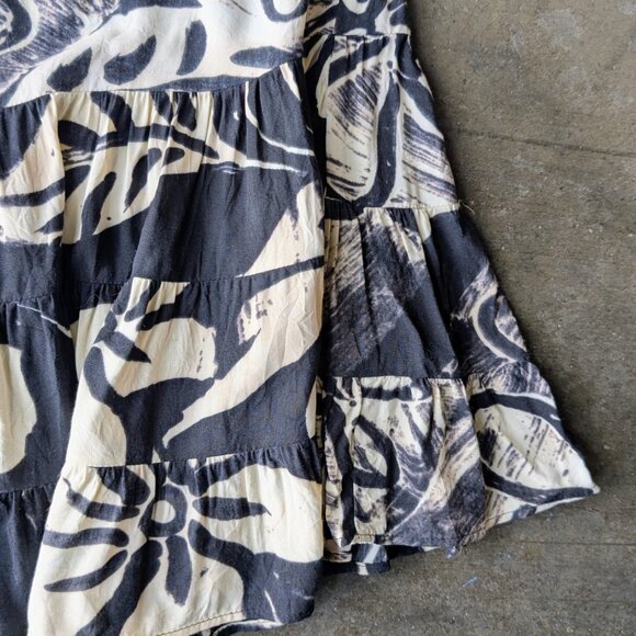 Jams World Black Ivory Sandshell Floral Tiered Mini Skirt large - Picture 4 of 10